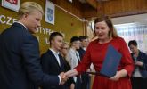 /media/2019-09-18-11-08-20/F.-czolo-stypendia-980x576.JPG